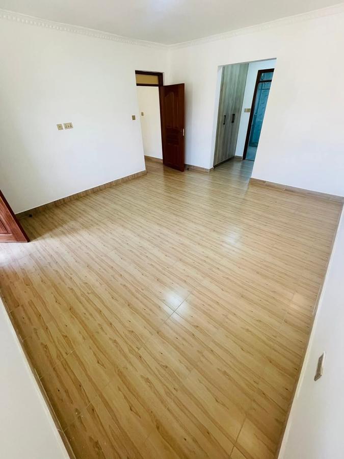 4 Bed House with En Suite at Lussingetti - 6