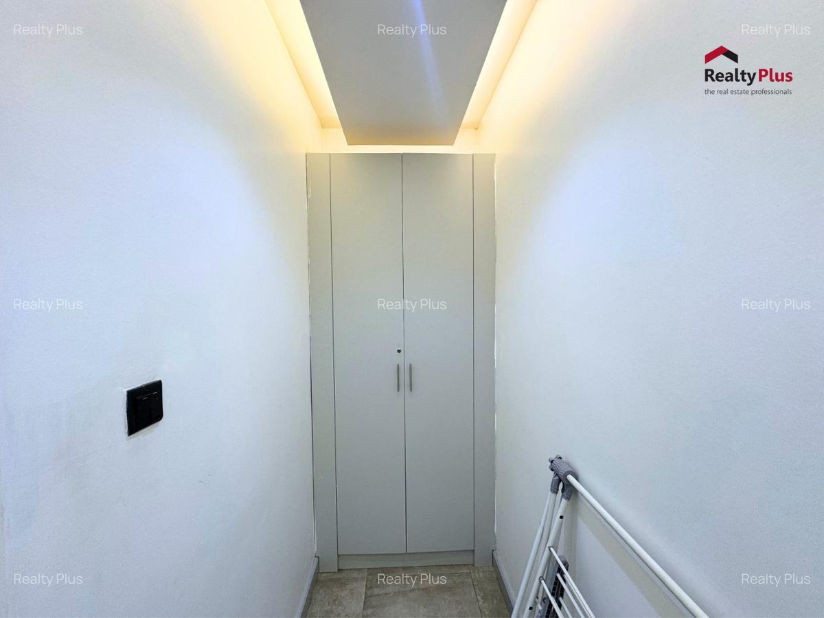 Serviced 1 Bed Apartment with En Suite at Le Marc - 8
