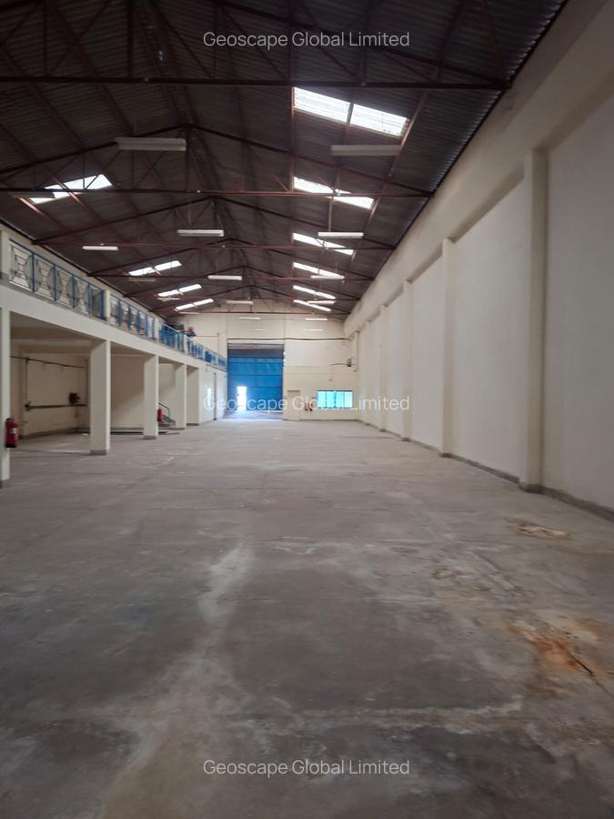 10,000 ft² Warehouse with Backup Generator in Embakasi - 2