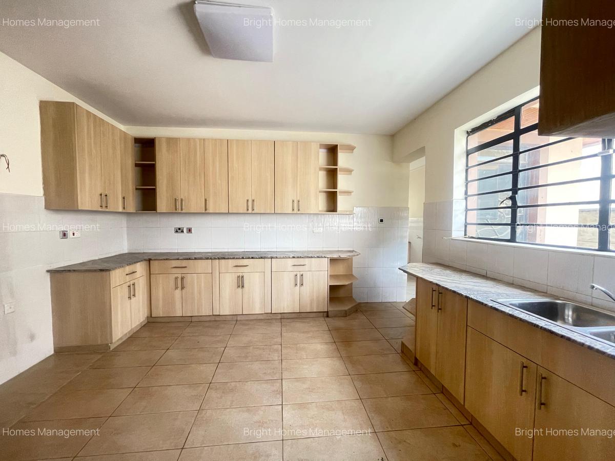 5 Bed Townhouse with Staff Quarters in Lavington - 4