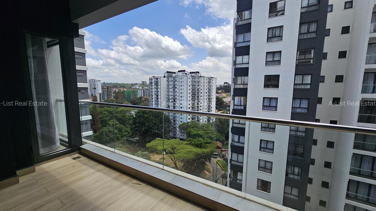 2 Bed Apartment with En Suite at Riverside - 3