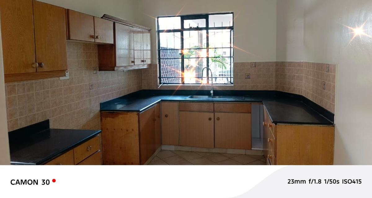 4 Bed Townhouse with En Suite in Kilimani - 18