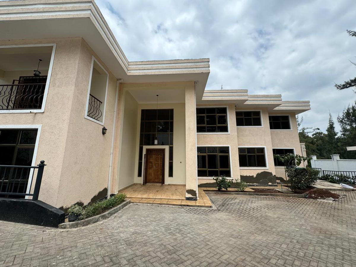 5 Bed House with En Suite in Kitisuru