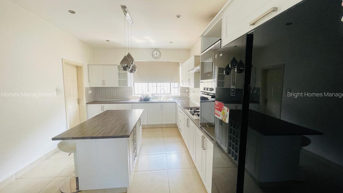 3 Bed Apartment with En Suite in Kileleshwa - 2