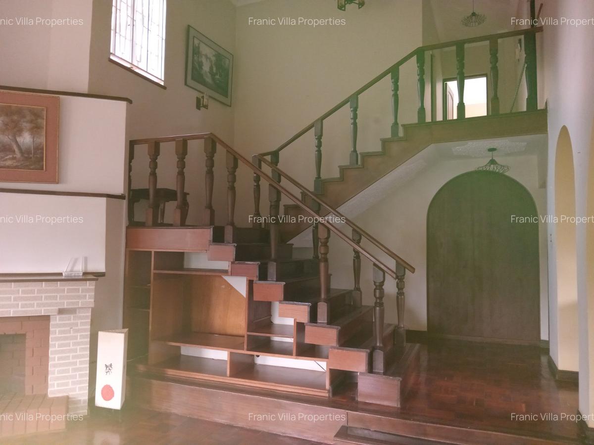 3 Bed House with En Suite at Runda - 10