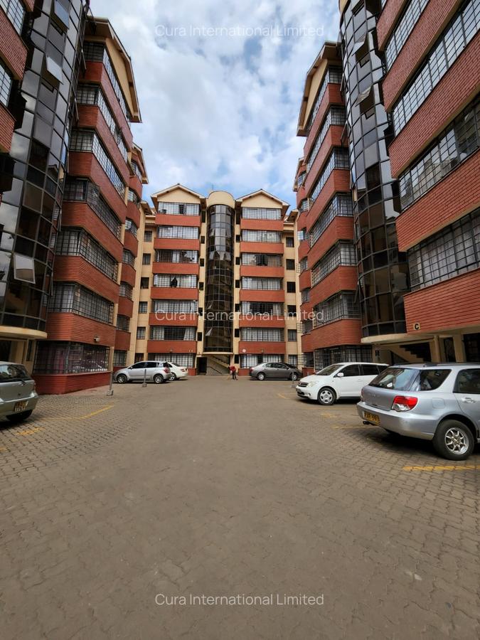 3 Bed Apartment in Parklands - 8