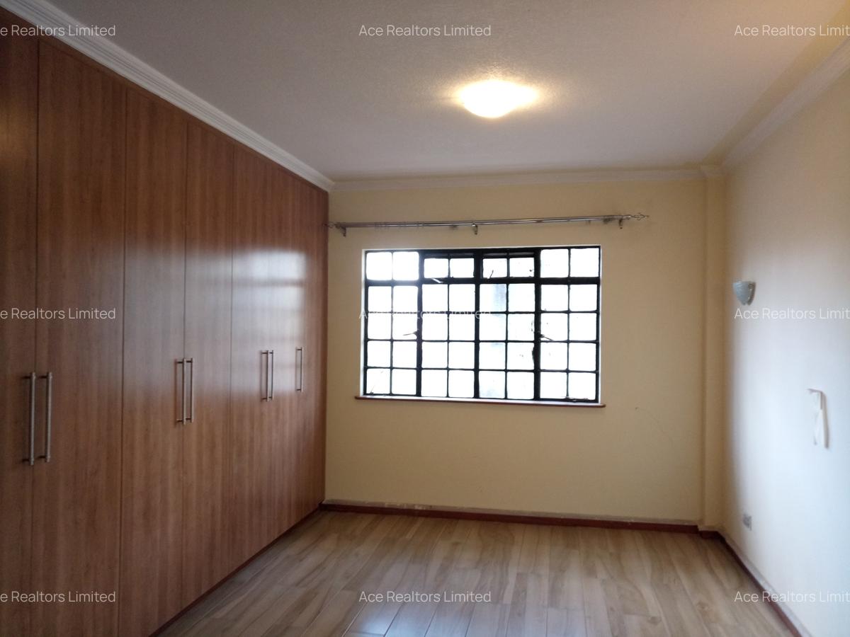 2 Bed Apartment with En Suite at Westlands - 8
