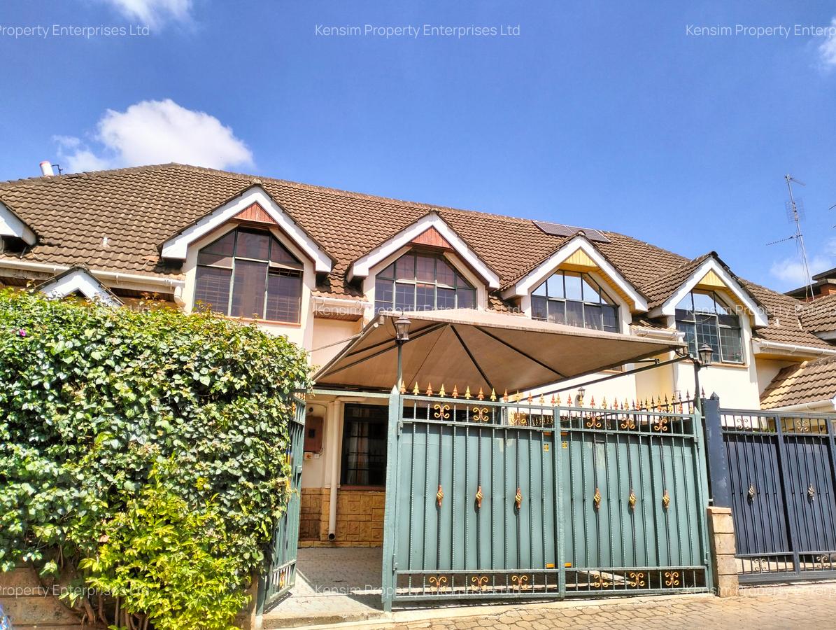 4 Bed Townhouse with En Suite in Lavington - 1