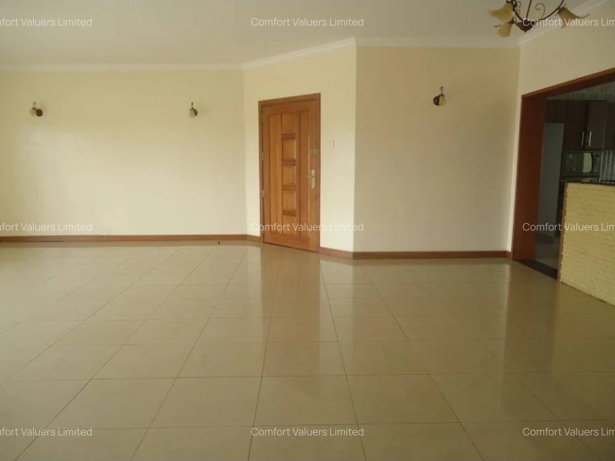 3 Bed Apartment with En Suite at Westlands - 12