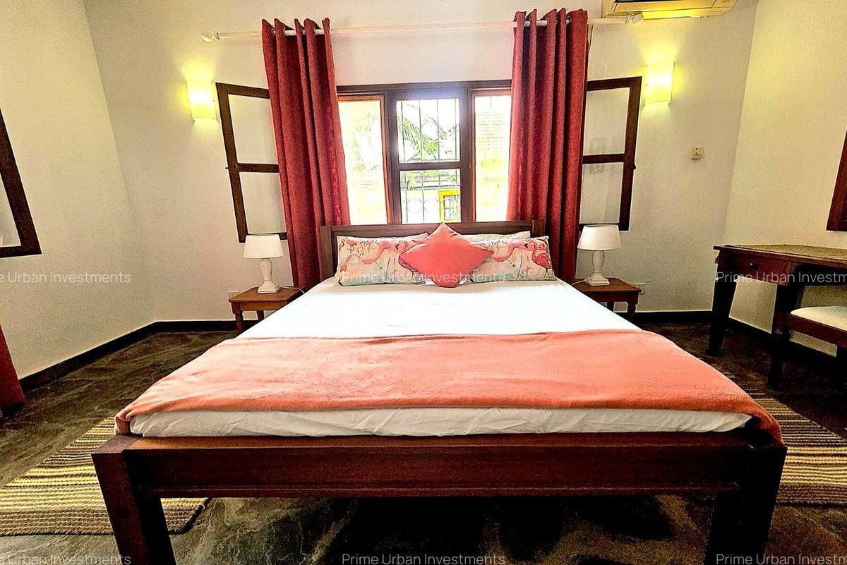 4 Bed House with En Suite at Diani Beach - 18