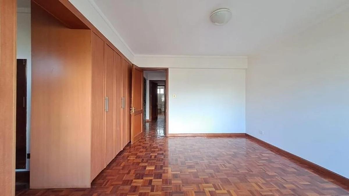 4 Bed Townhouse with En Suite at Grevillea Grove - 8