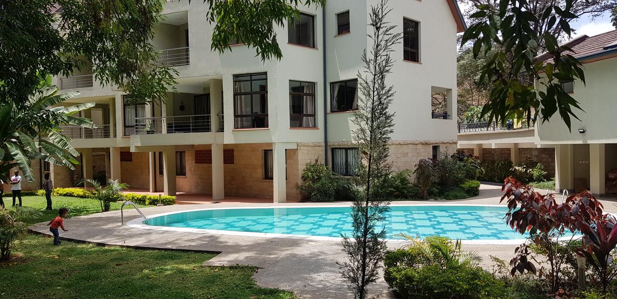 5 Bed Townhouse with En Suite at Lavington Mall - 6