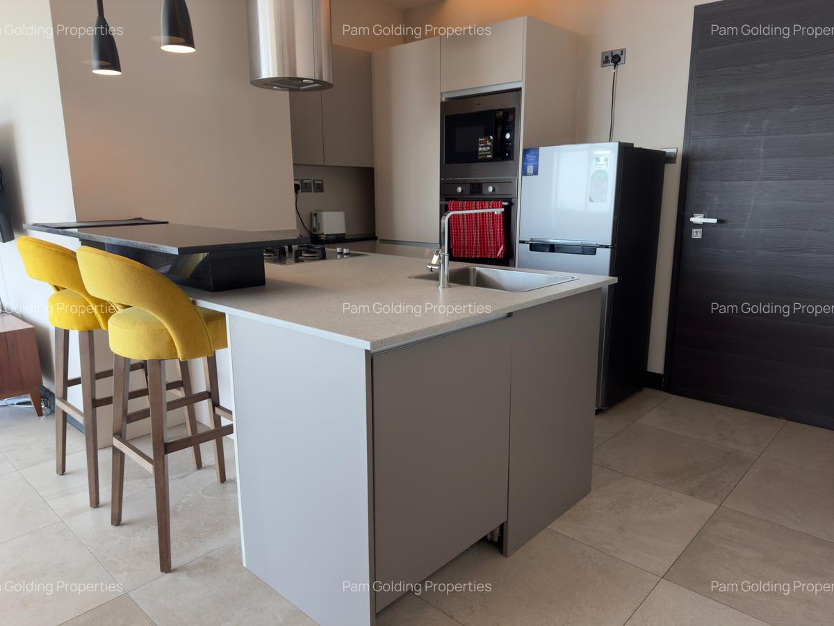 Furnished 2 Bed Apartment with En Suite at Church Road - 16