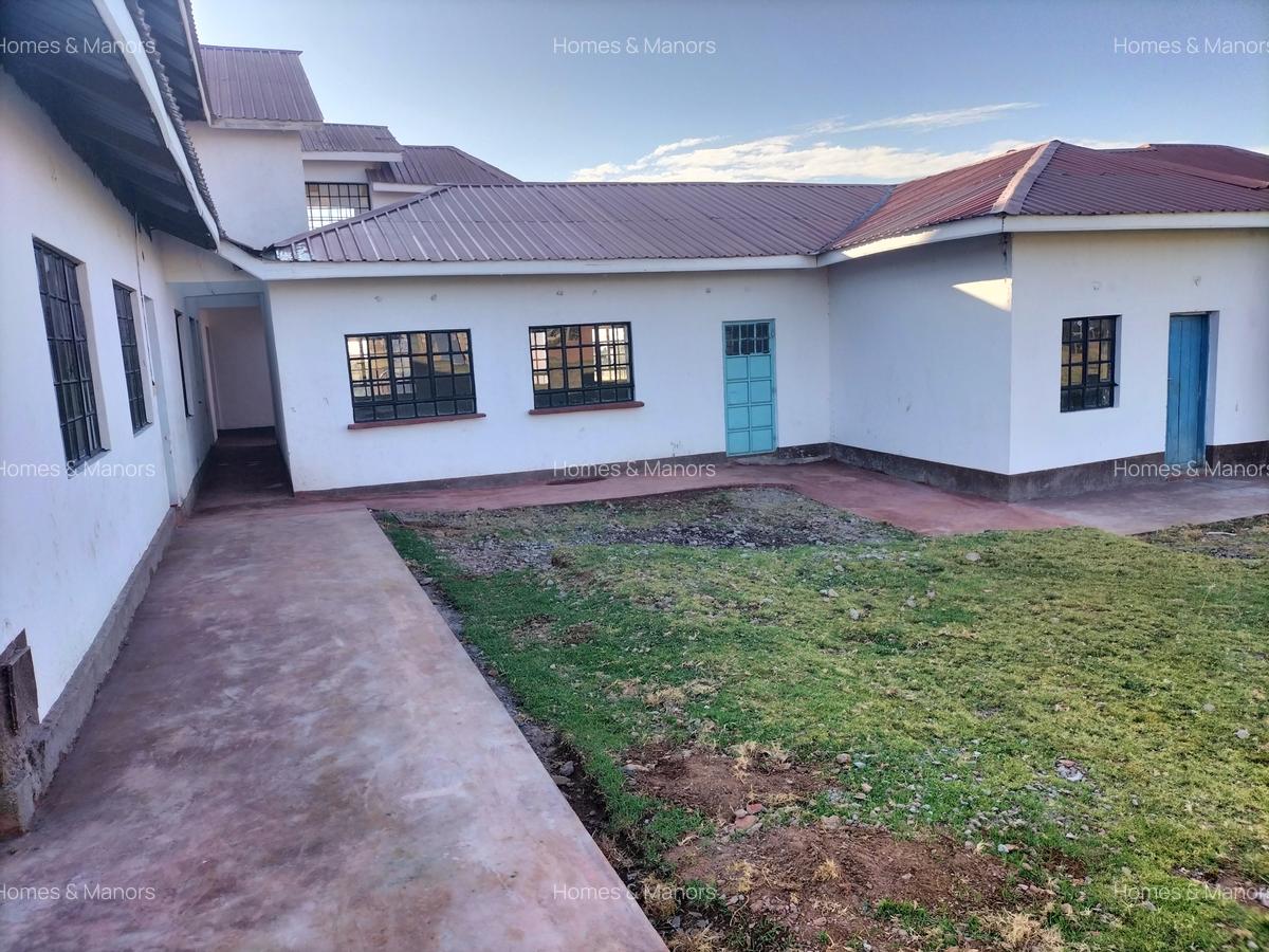 Furnished 10,226.05 ft² Commercial Property with Parking at Meru-Nanyuki Road - 3