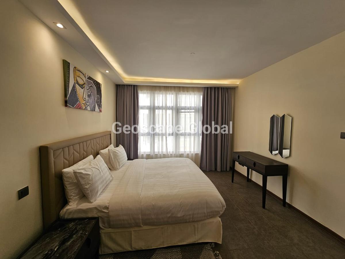 Furnished 2 Bed Apartment with En Suite in Spring Valley - 12
