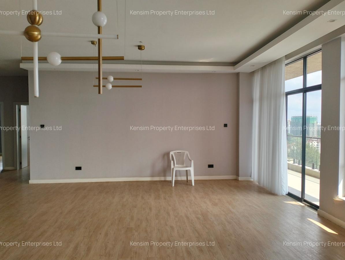 3 Bed Apartment with En Suite in Westlands Area - 8