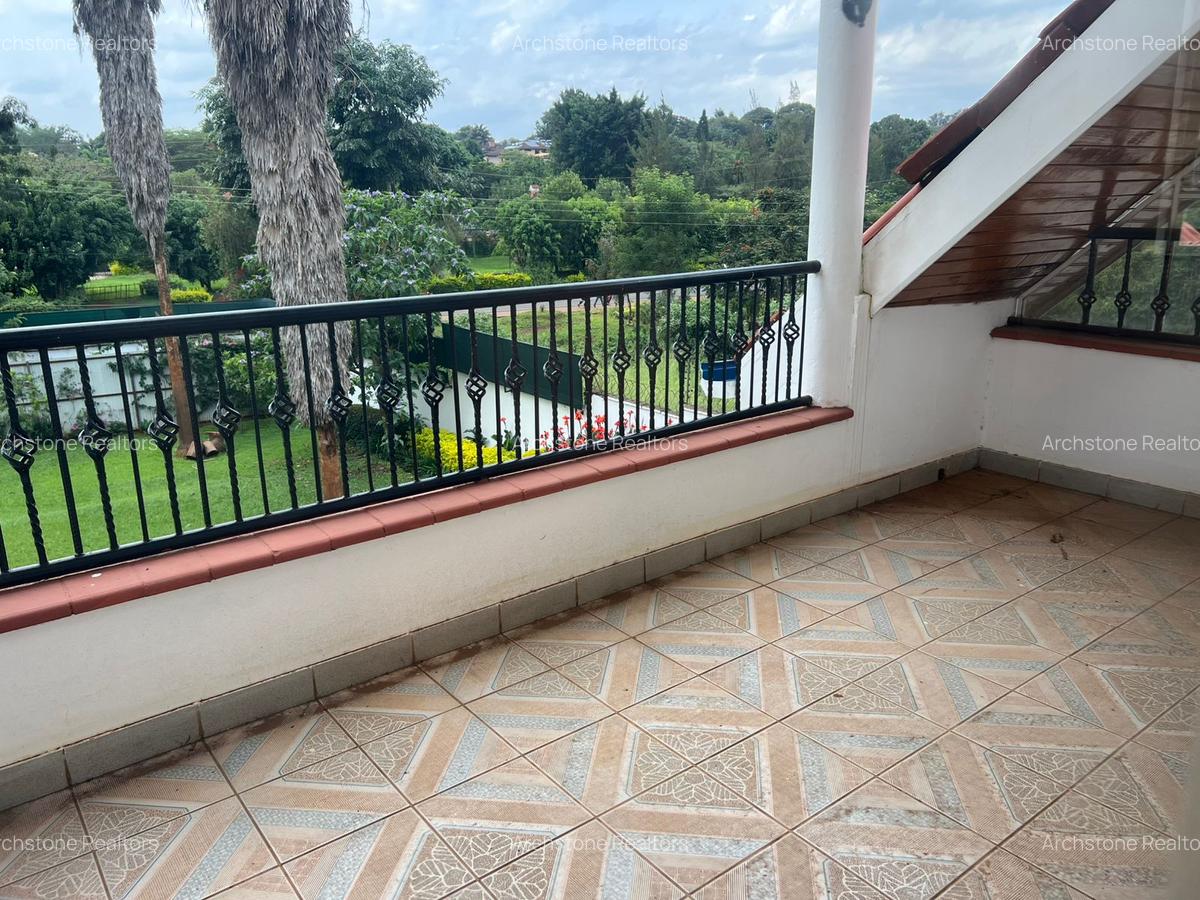6 Bed House with En Suite in Runda - 17
