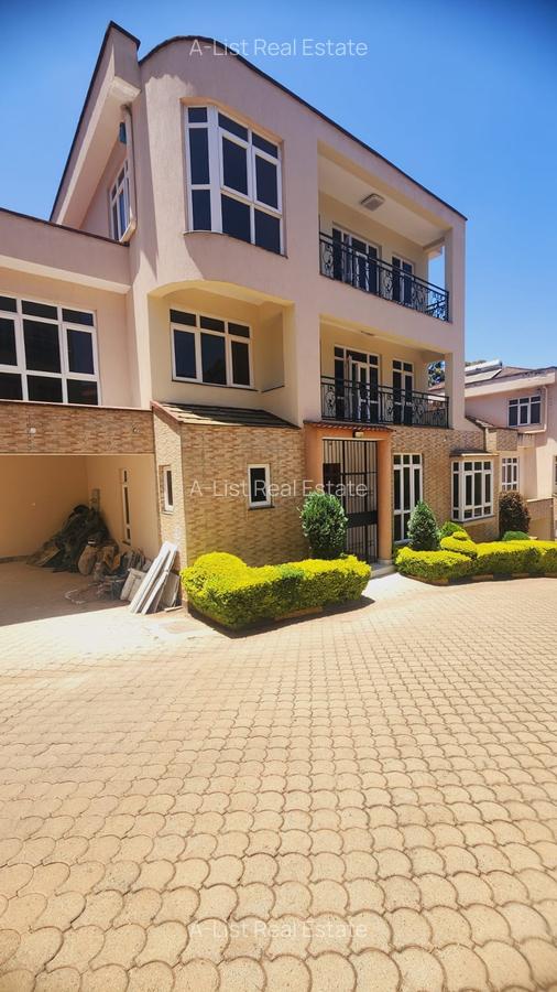 5 Bed Villa with En Suite at Lavington - 7