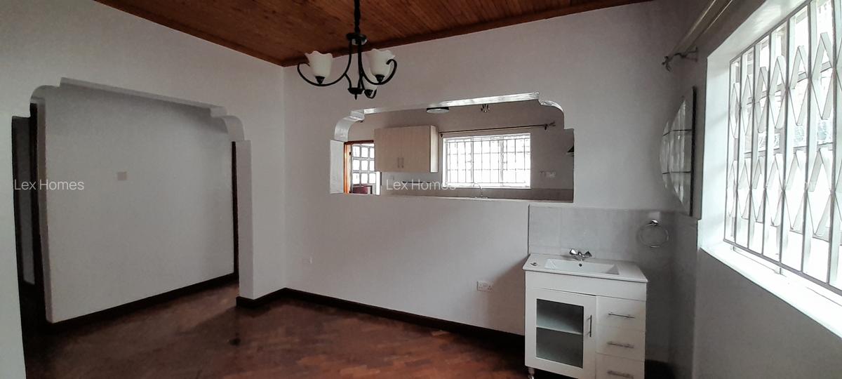 4 Bed House with En Suite at Merisho Road - 7