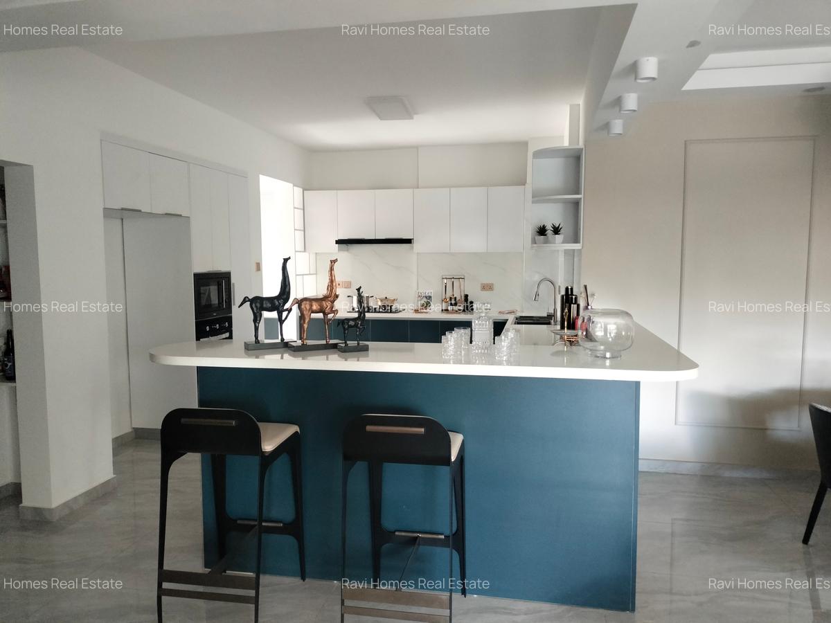 5 Bed Apartment with En Suite in Kilimani - 12