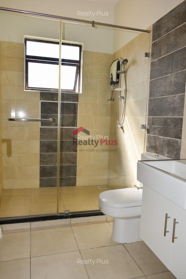 3 Bed Apartment with En Suite in Westlands Area - 6