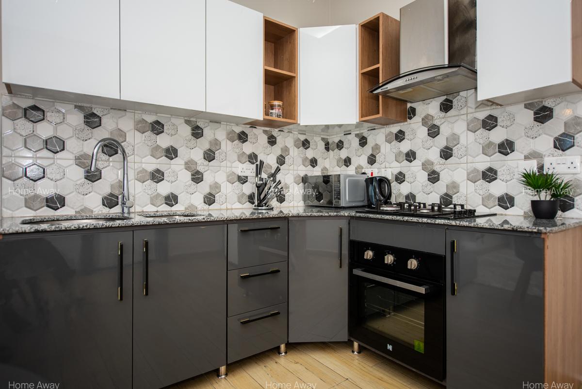 Furnished Studio Apartment with Backup Generator in Kileleshwa - 10