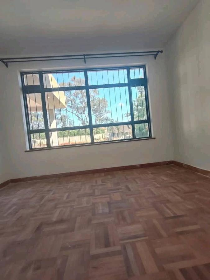 4 Bed House with En Suite at Bogani Road - 7