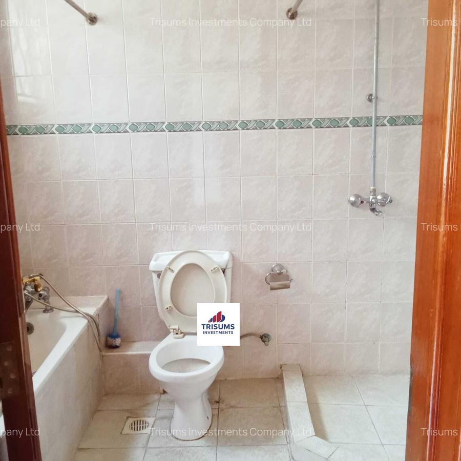 4 Bed Apartment with En Suite at Rhapta Road - 11