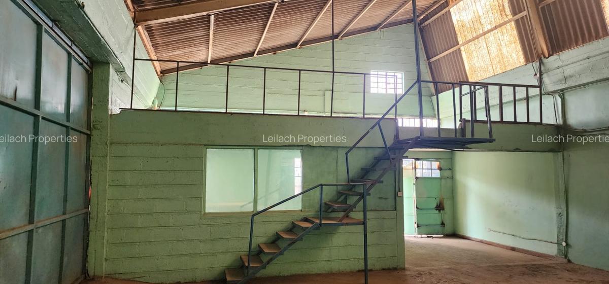 4,500 ft² Warehouse with Fibre Internet in Industrial Area - 5