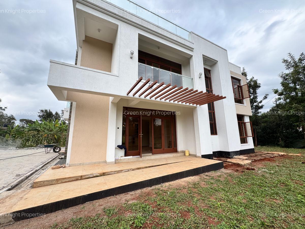 4 Bed House with En Suite in Karen - 1