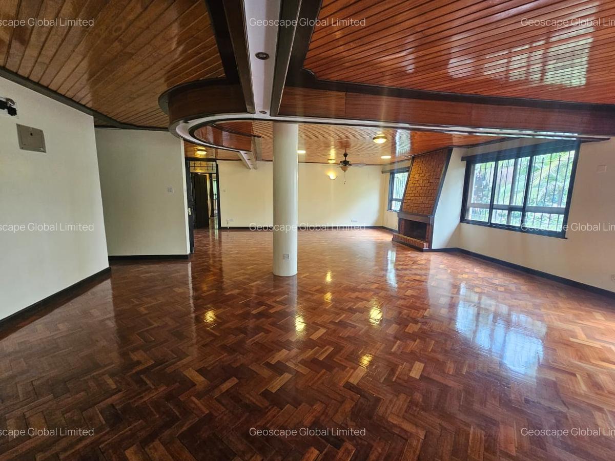 3 Bed Townhouse with En Suite in Westlands Area - 8