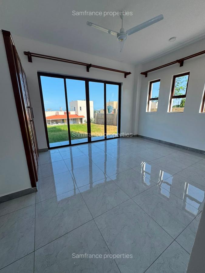 3 Bed Villa with En Suite at Vipingo - 14