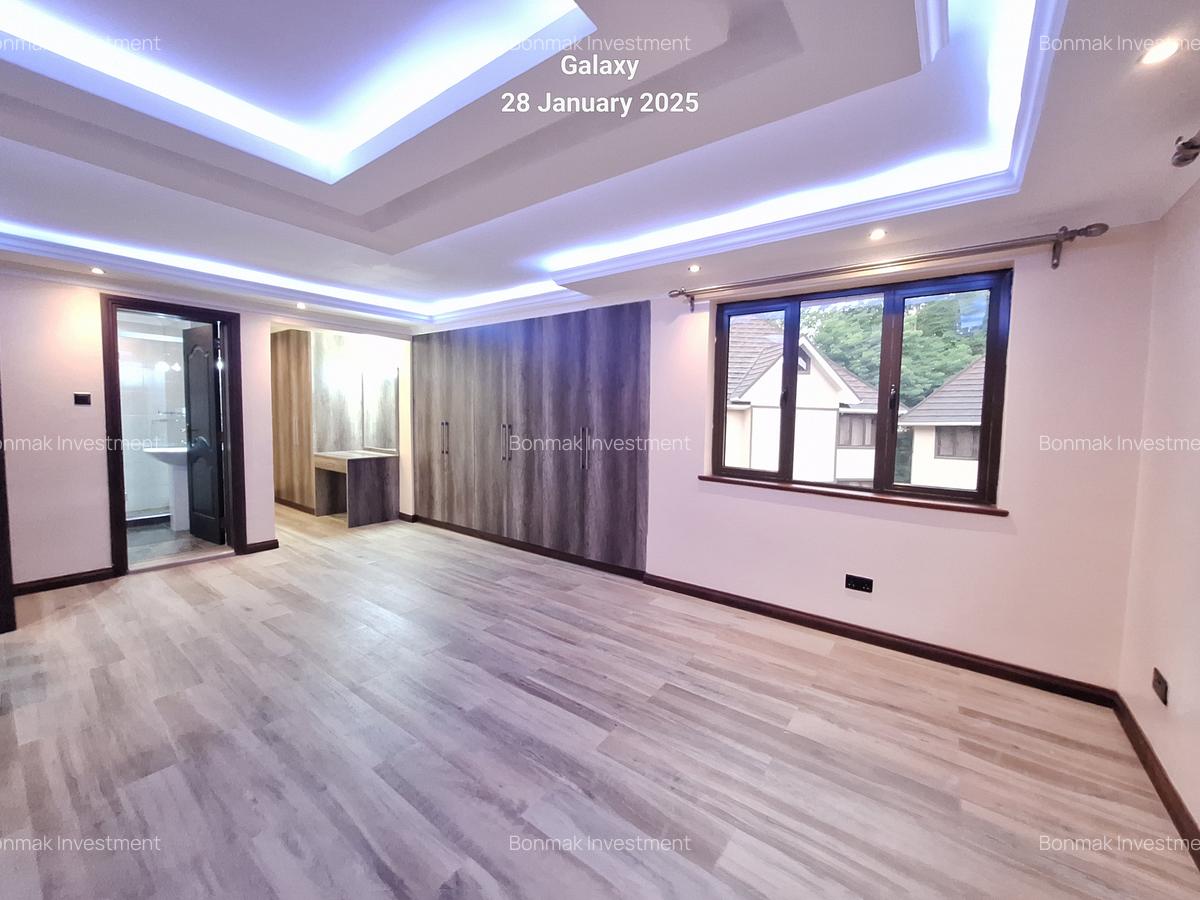4 Bed Townhouse with En Suite at Off James Gichuru - 8