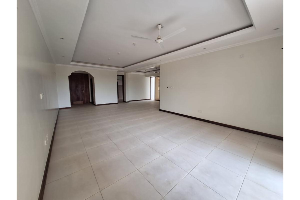 3 Bed Apartment with En Suite in Nyali Area - 3