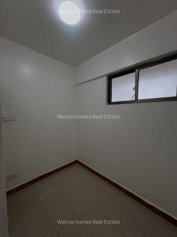 3 Bed Apartment with En Suite in Kileleshwa - 10
