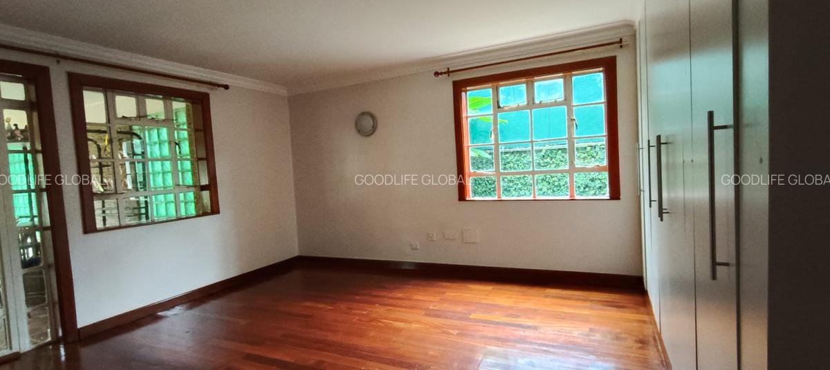 4 Bed House with En Suite at Runda - 12