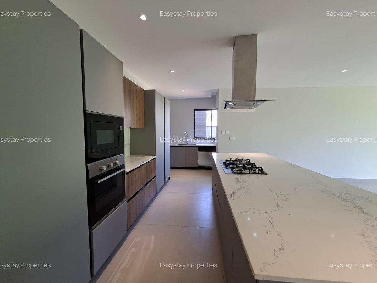 3 Bed Apartment with En Suite in Loresho - 13