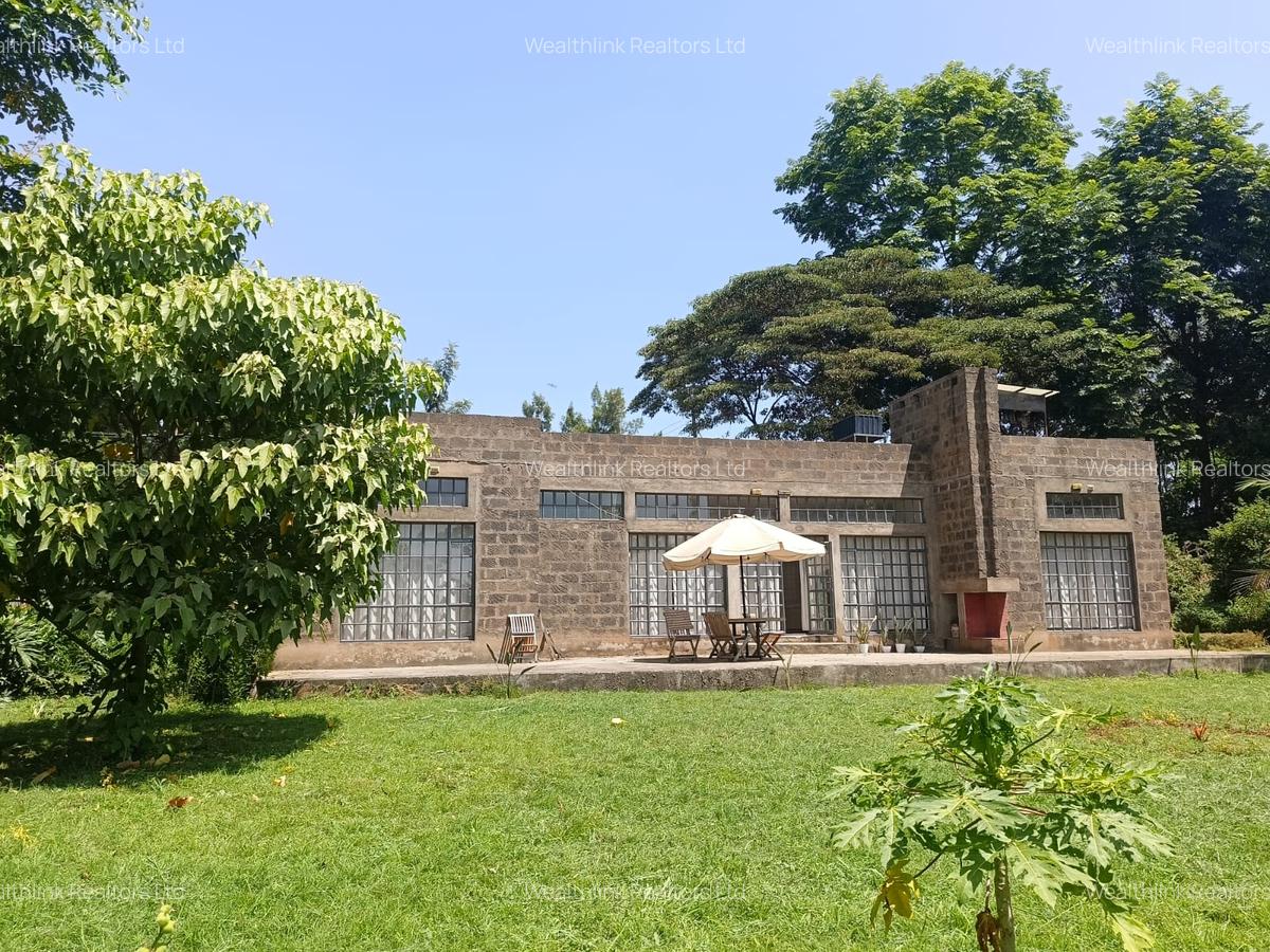 3 Bed House with En Suite at Garden Estate - 3