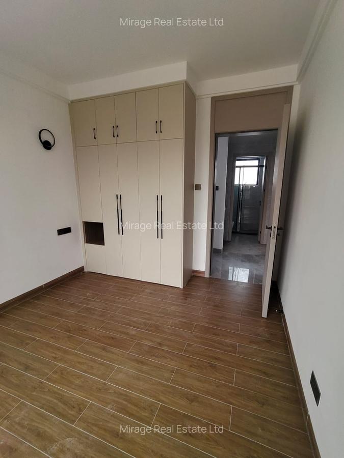 2 Bed Apartment with Swimming Pool in Kilimani - 14