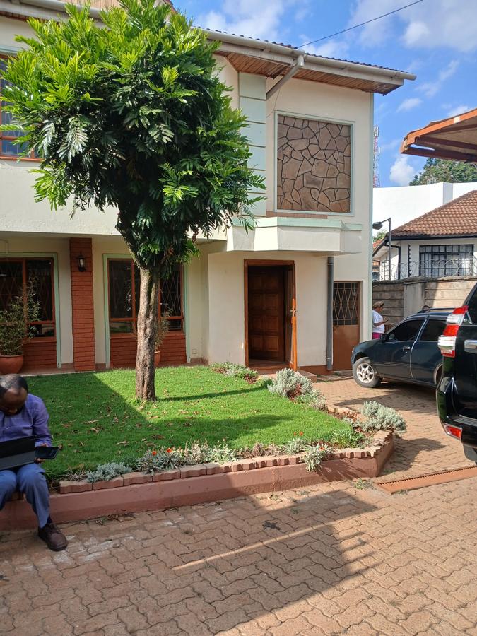 4 Bed Townhouse with En Suite at Kabasiran Avenue - 1