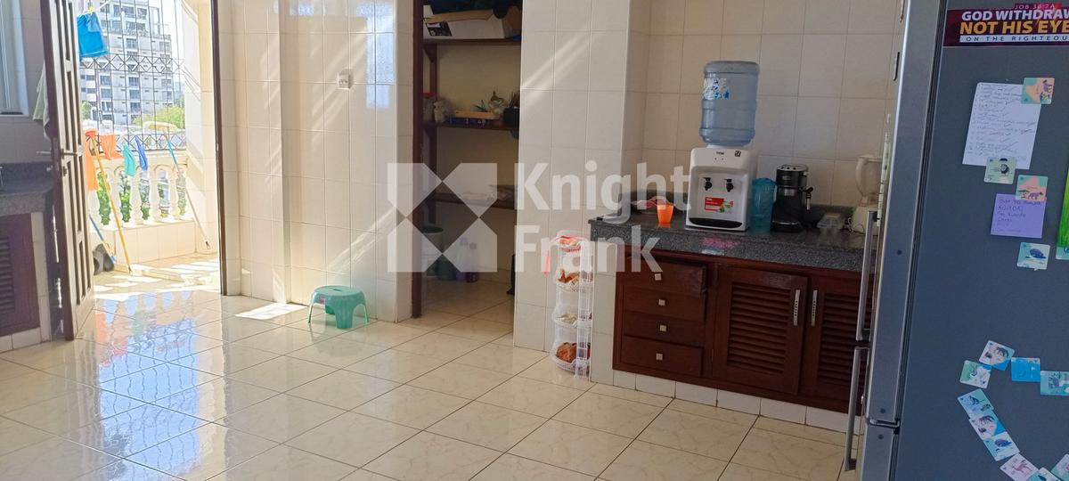 3 Bed Apartment with En Suite in Kizingo - 7