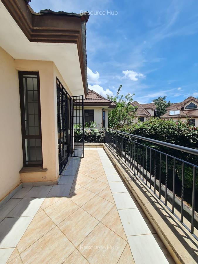 4 Bed Townhouse with En Suite at Runda - 9