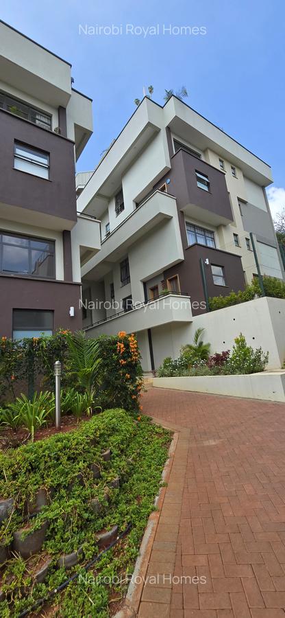 4 Bed Apartment with En Suite at Two Rivers Loft - 16