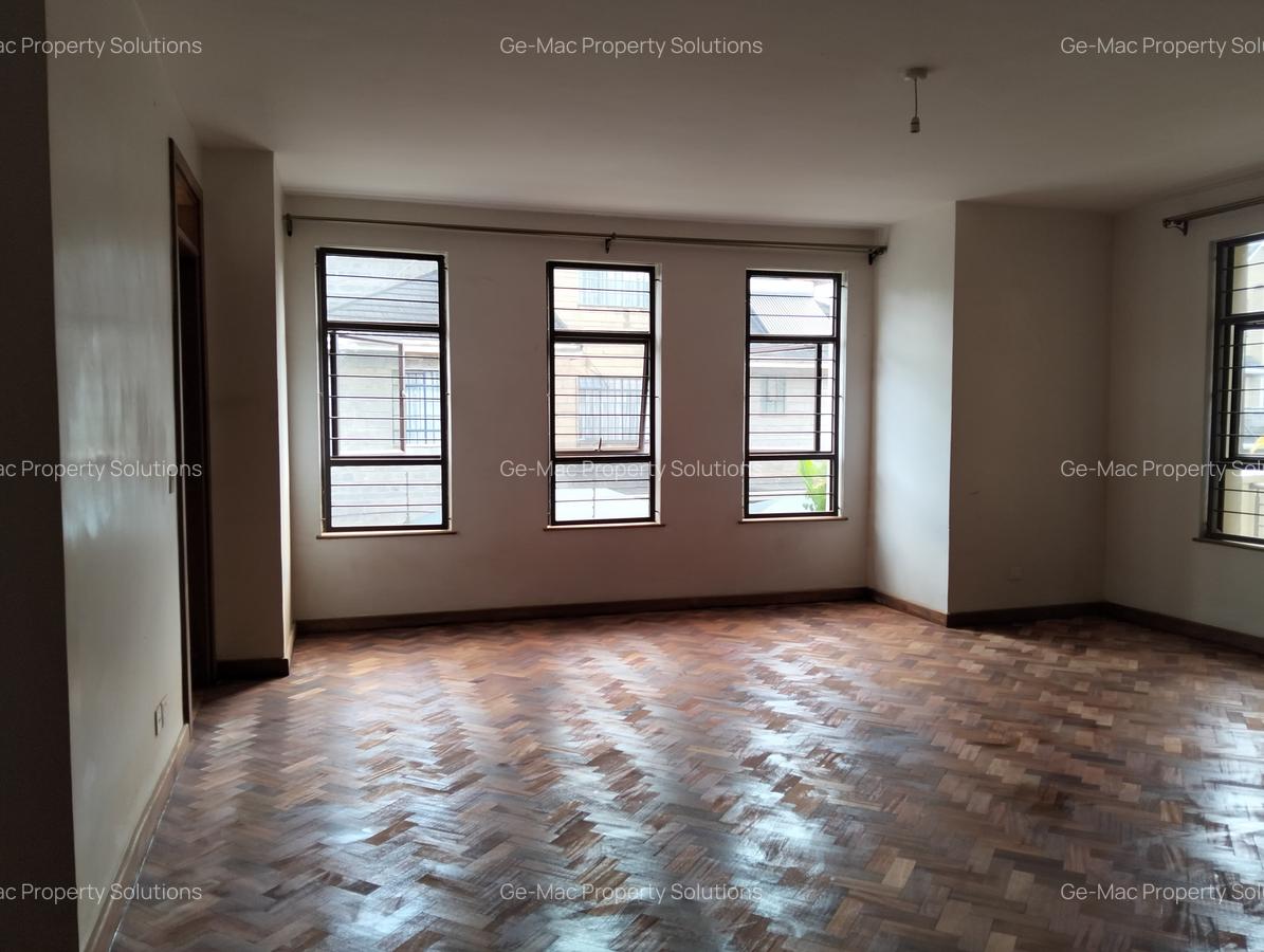 5 Bed House in Lavington - 4