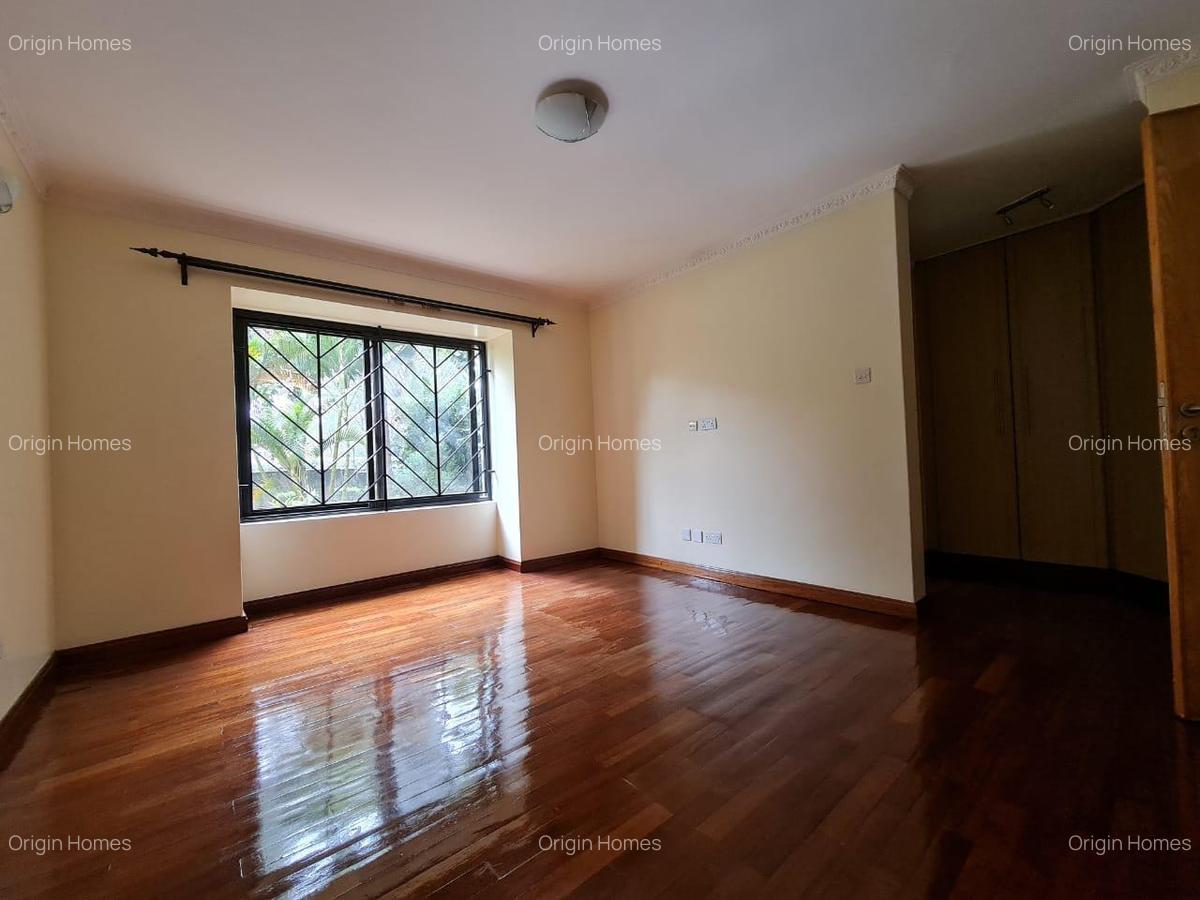 3 Bed Apartment with En Suite at Kileleshwa - 14