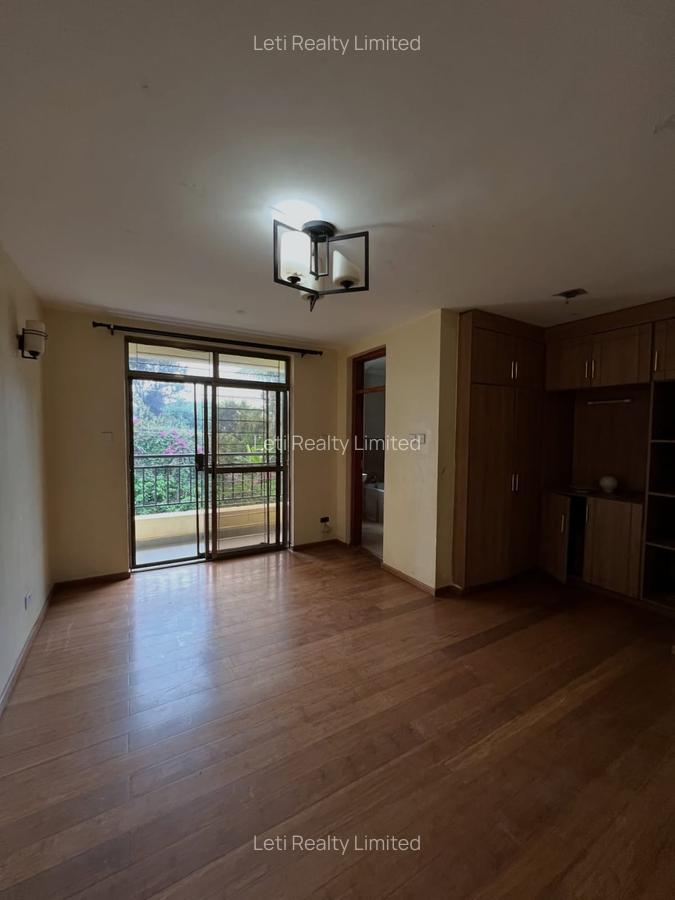 5 Bed Townhouse with En Suite in Lavington - 11
