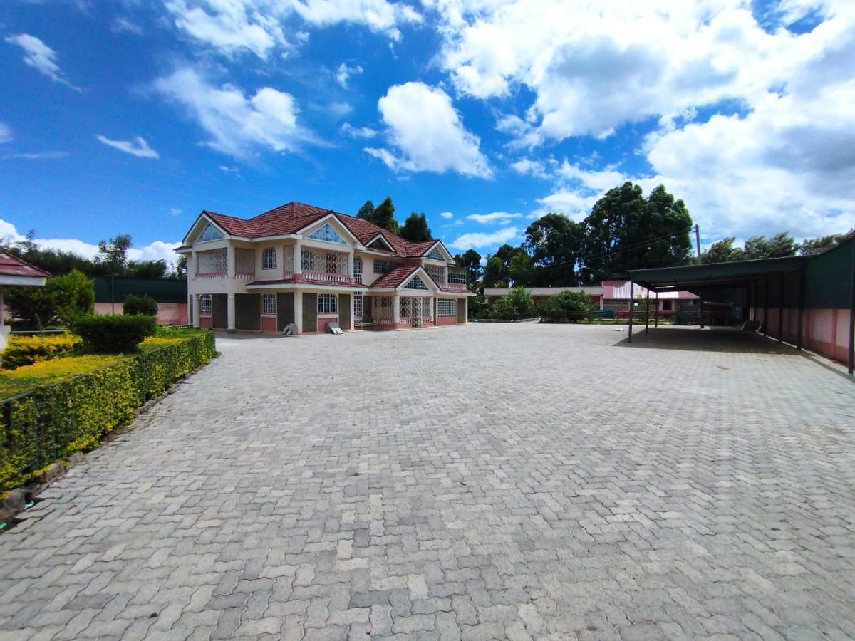 5 Bed Villa with En Suite at Nanyuki Airstrip - 1