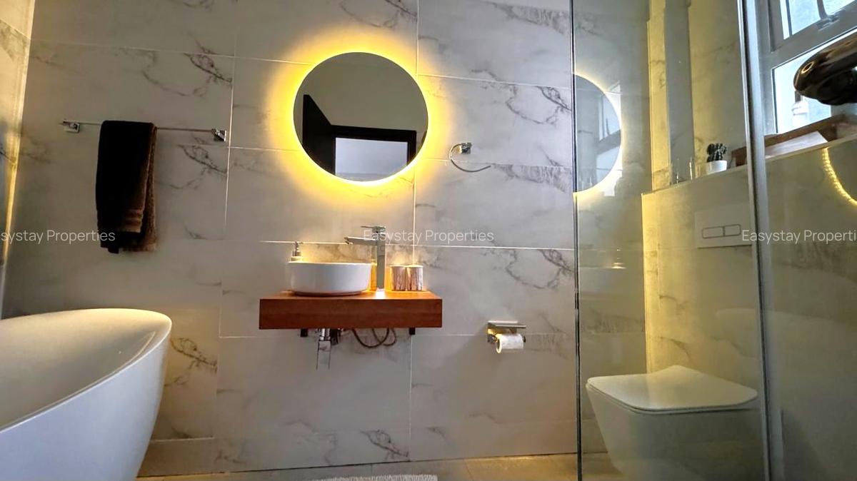 Furnished 3 Bed Apartment with En Suite in Riverside - 11