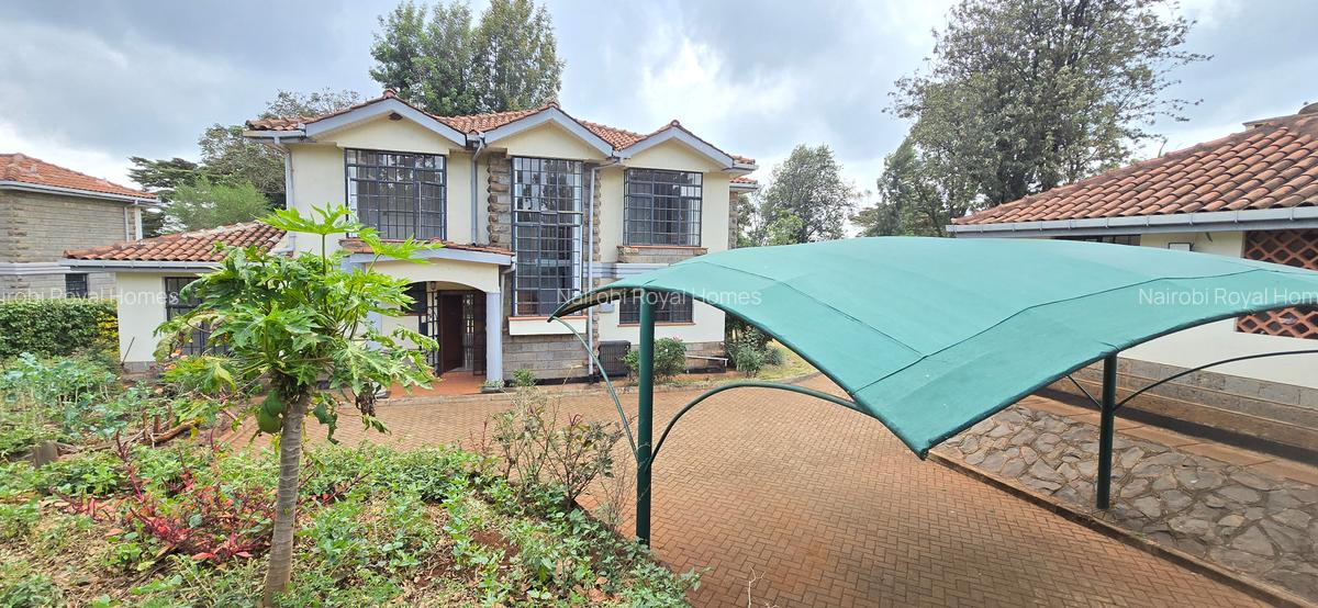 4 Bed House with En Suite at Rosslyn Heights - 16