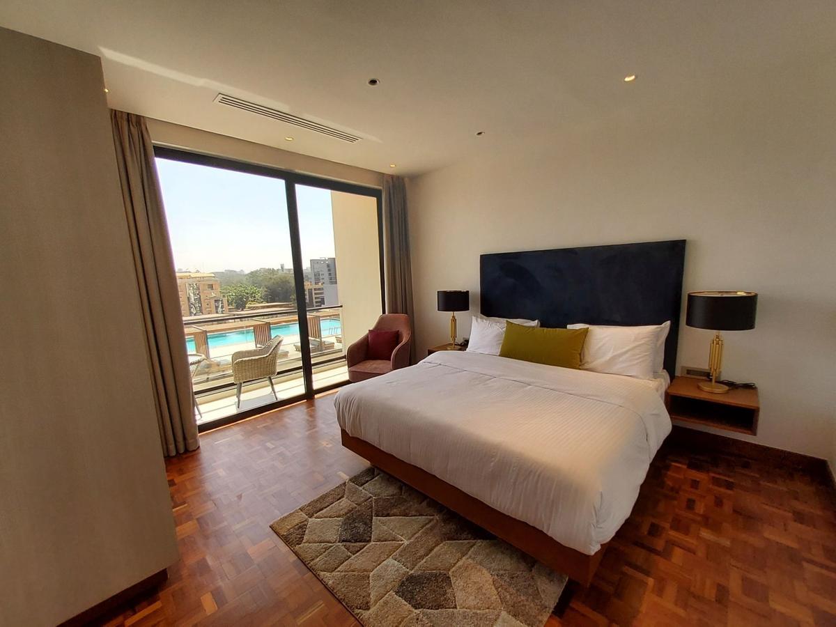 Serviced 2 Bed Apartment with En Suite in Westlands Area - 4
